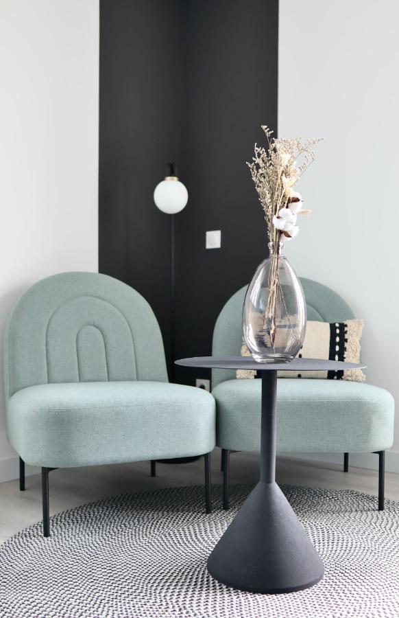 Appart- Hotel Love Room Yschool Troyes Buitenkant foto